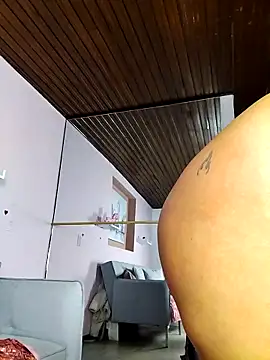 Adarha_Ramirez webcam