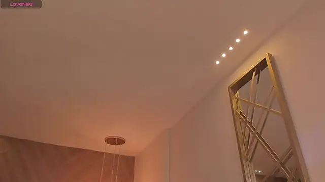 fernandax1 - FernandaX1's free webcam - UK Sex Cams