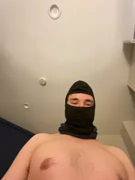 phantom898983 - Phantom898983's free webcam - UK Sex Cams