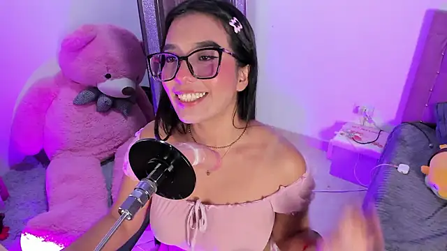 IbbieeBennett_1 webcam