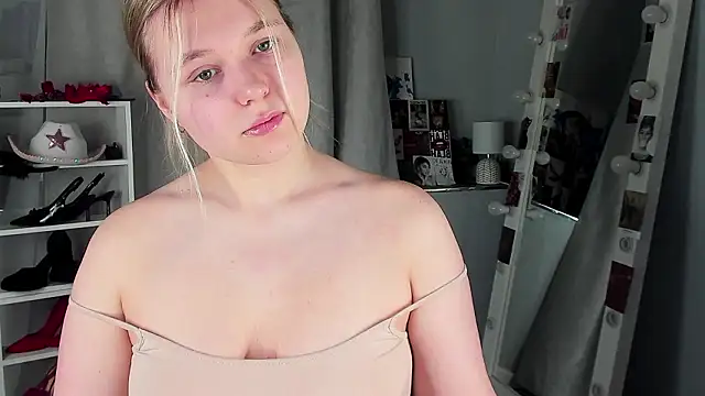 Rebecca_Kelly webcam