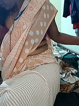 Webcam Model (Meena_Meenakshi)  is live.Free join now!