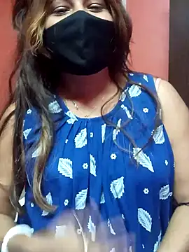 BongQueen9 webcam