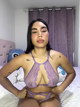 karolaalcendra - Karolaalcendra's free webcam - UK Sex Cams
