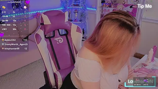 unholy_lady - Unholy_Lady's free webcam - UK Sex Cams