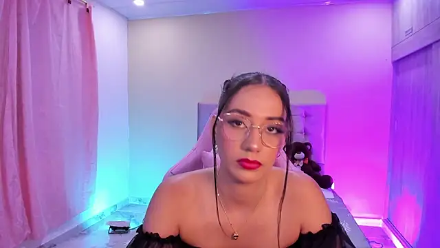 LucianaCarter webcam