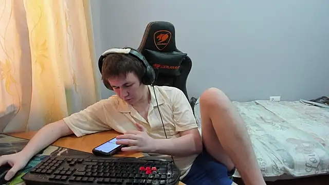 iliaskrislove webcam