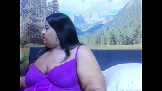 indianhoney694u webcam