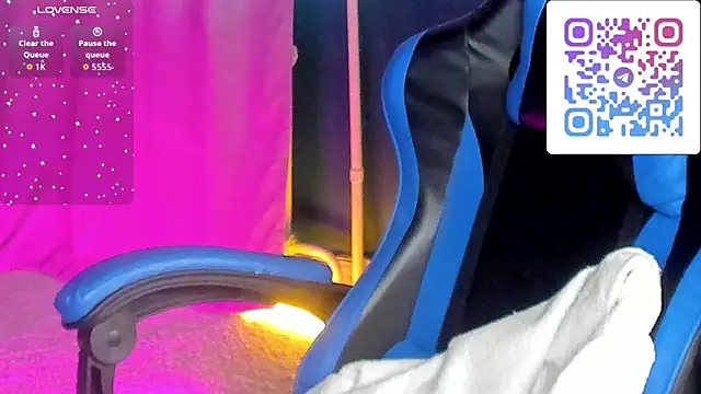 angelwisee - AngelWisee's free webcam - UK Sex Cams