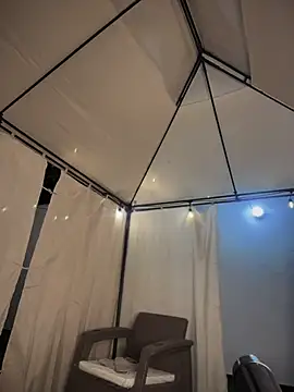 monserrat_cutte webcam