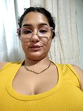 brendagirs - BrendaGirs's free webcam - UK Sex Cams