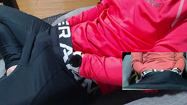 yasu2000 (Ask my age) - エロパンツとSMグッズ買う！0