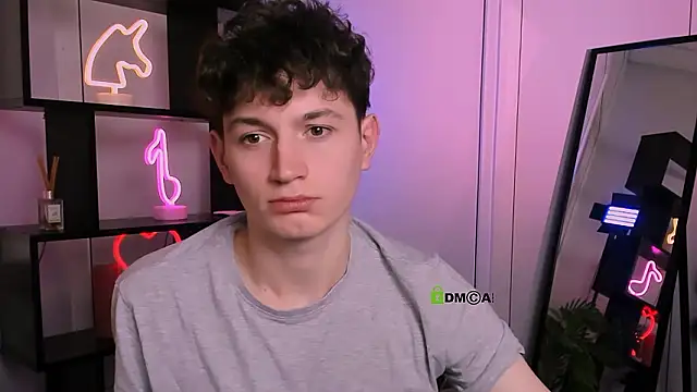 fose_di - Fose_di's free webcam - UK Sex Cams