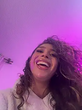 Samantha_Bernardo webcam