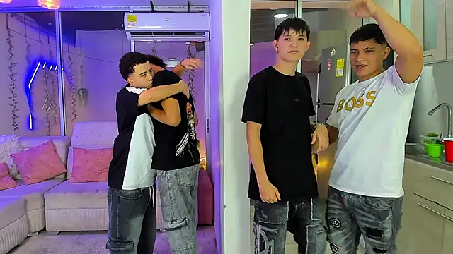 Houseofwarrios webcam