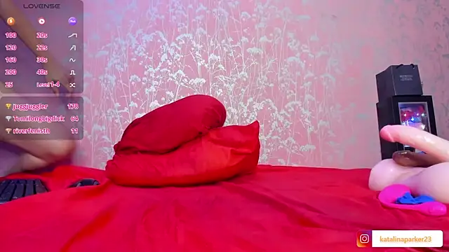 KATALINA_PARKER webcam