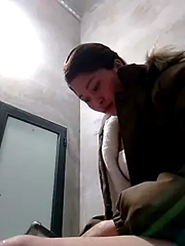 maimai1100 - Maimai1100's free webcam - UK Sex Cams