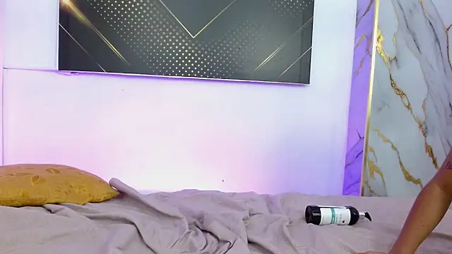 candyandking19 webcam