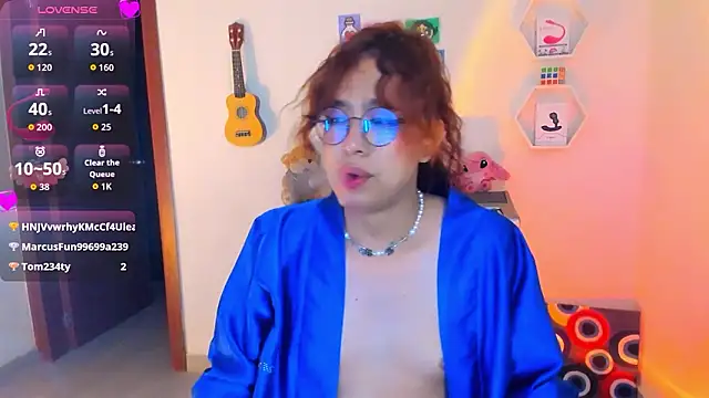 AdelineEsposito webcam