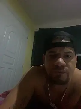 dominicanobb - Dominicanobb's free webcam - UK Sex Cams