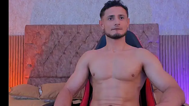 Adonys_Lewis_ webcam