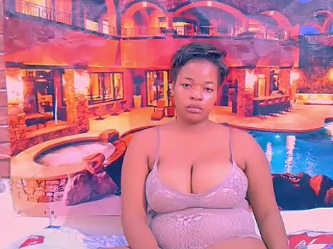 EbonyCurvaceous1 webcam