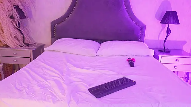 AdharaSweet1_ webcam