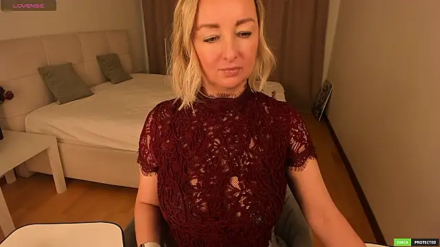 sexmom8 webcam