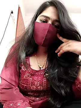 Webcam Model (Magical_Girl-)  is live.Free join now!