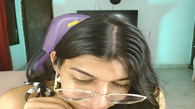 Alanni_parker webcam