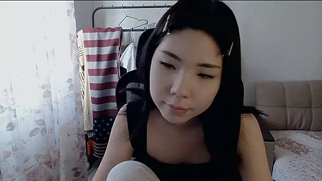 aprilonilll - AprilOnilll's free webcam - UK Sex Cams