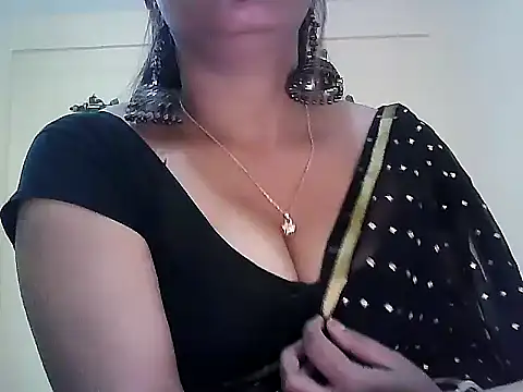 model-tanya - Model-Tanya's free webcam - UK Sex Cams