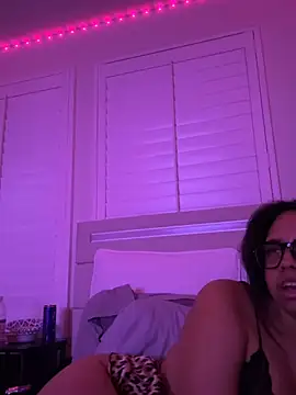 cartierprincess - Cartierprincess's free webcam - UK Sex Cams