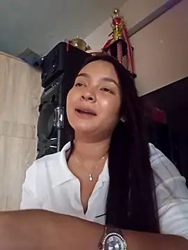 Natural_Asian_Girl's room