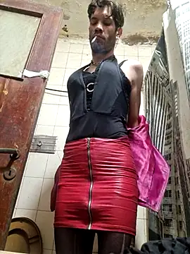 veronicatvcroosleather webcam