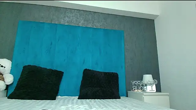 AnyaHappiness webcam