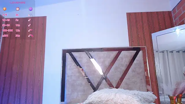 AGATHAA_WHITE webcam