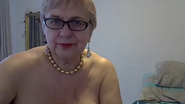 SweetCherry27 webcam