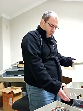 Andrew1900529 webcam