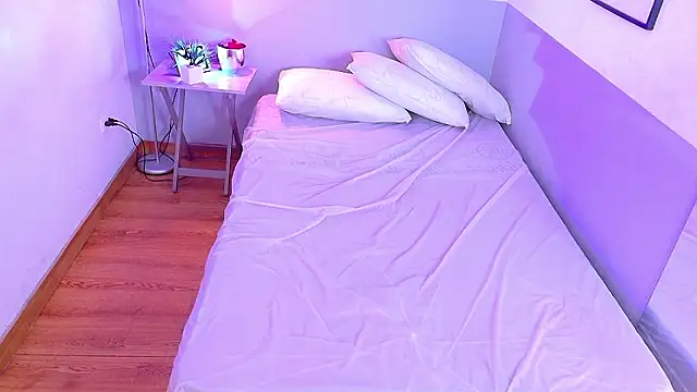 hotkittyebony webcam