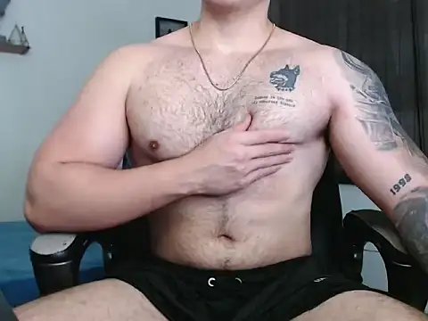 Noah_Swagger_ webcam