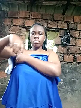 Black_juicy24 webcam