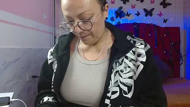 Susanahotsexxx webcam