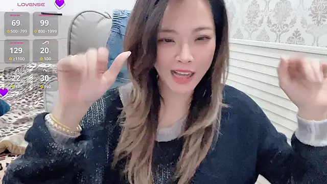 holiland (F milf) - 我人气不行 但我气人还行~