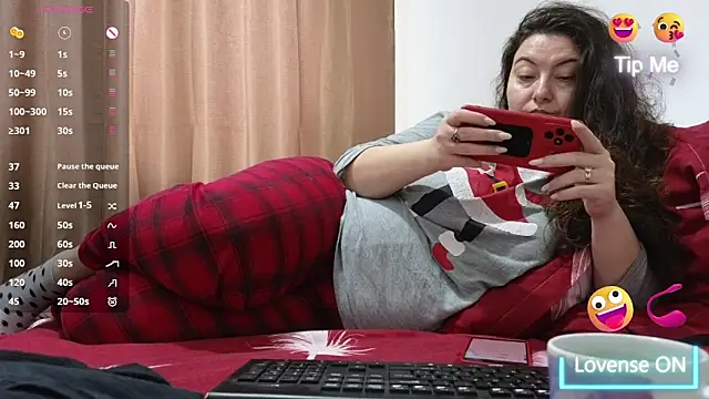 SpoilHerThick webcam