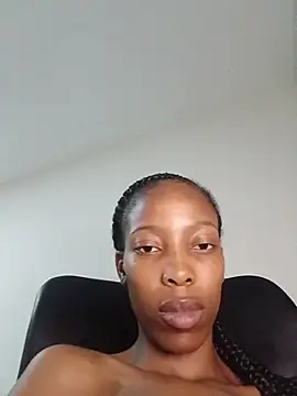 msparissmith (F young) - ✨️ Spread pussy ✨️ 😋