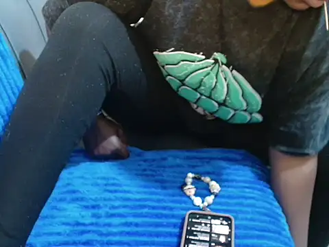 leslysexygirl webcam