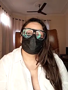 Webcam Model (SEXY-Sardarni)  is live.Free join now!