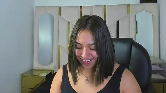 IsabellRodriguez18 webcam