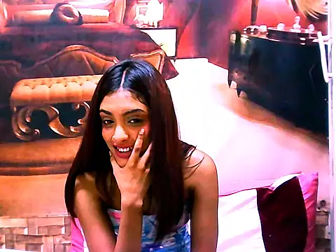 IndianPretty14u2Luv webcam